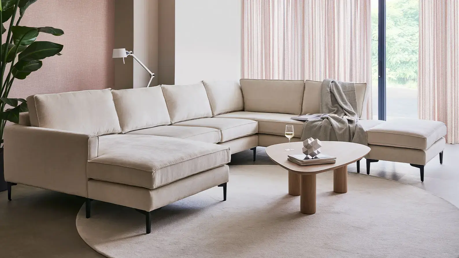 banken en fauteuilsbij Dorien de Woonprofessional