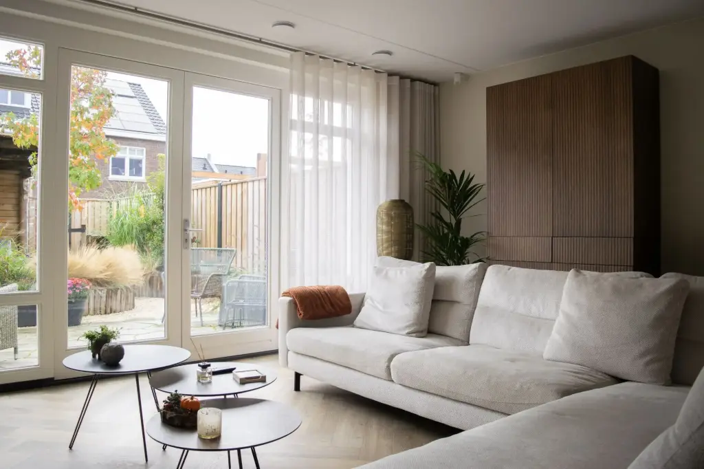 raamdecoratie realisatie Van Rossum Hellevoetsluis