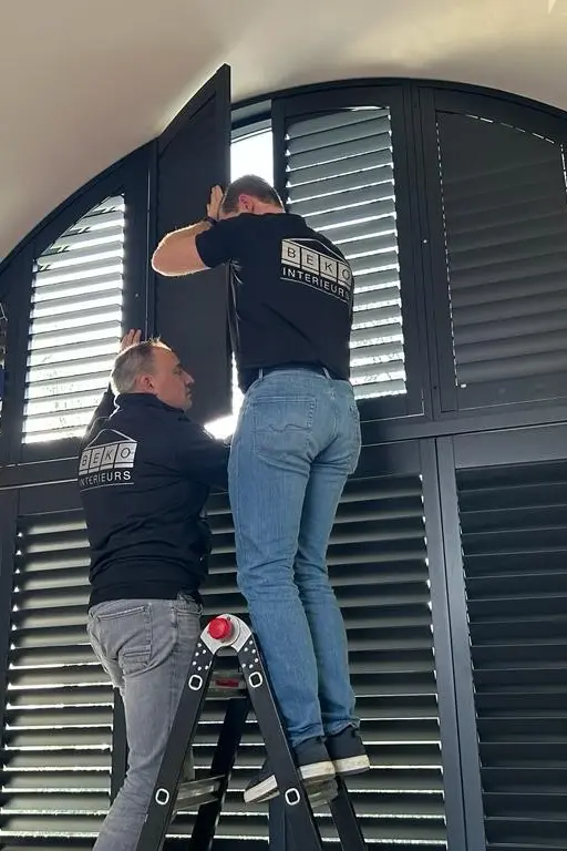 Realisatie van raamdecoratie door vakspecialisten van Beko Interieurs